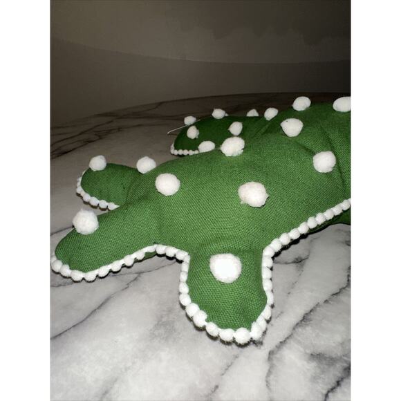 NWT Cactus Accent Pillow Green White 15x12" NEW Boho Southwestern Cacti Western - Picture 3 of 5